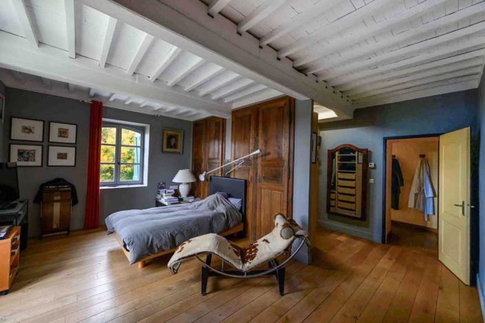 Image No.11-9 Bed House for sale