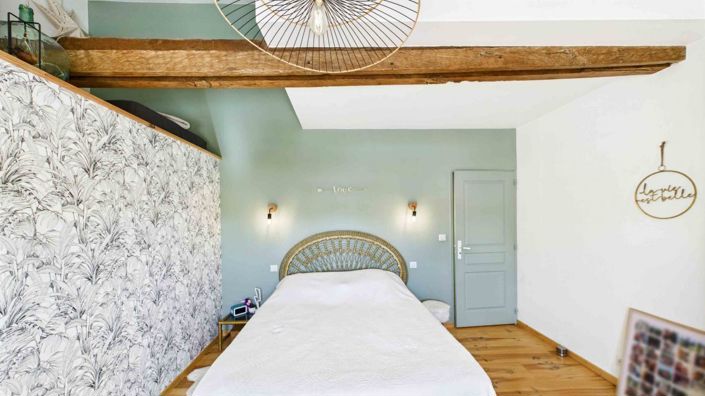 Image No.5-6 Bed Property for sale