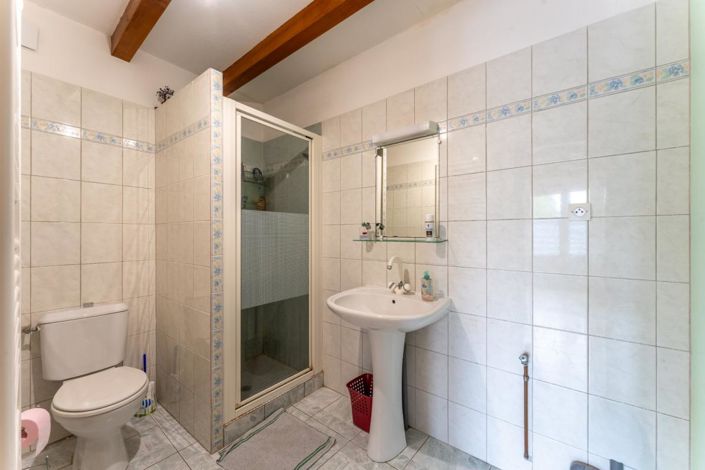 Image No.10-6 Bed Villa for sale