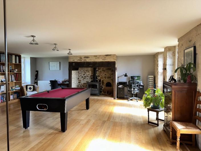 Image No.13-5 Bed Property for sale