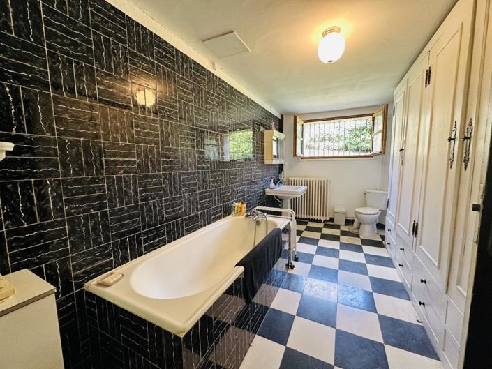 Image No.18-Propriété de 4 chambres à vendre à Taurignan-Vieux