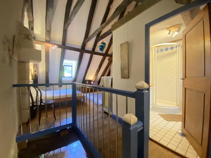 Image No.7-2 Bed Property for sale