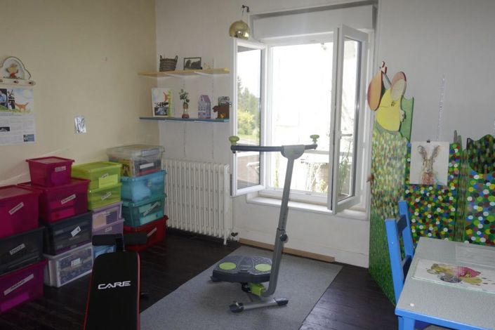 Image No.12-4 Bed House for sale