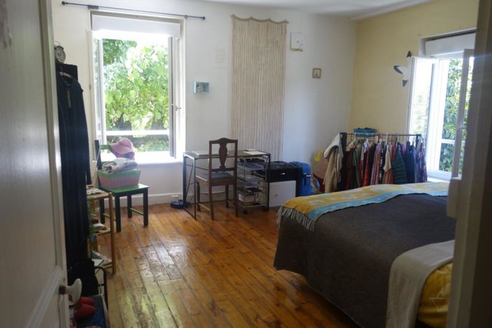 Image No.14-4 Bed House for sale