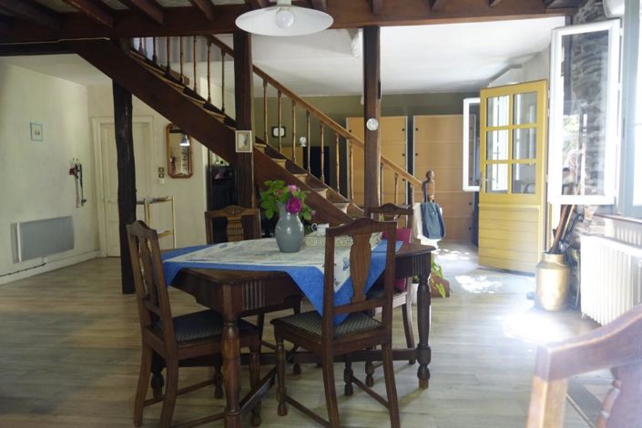 Image No.7-4 Bed House for sale