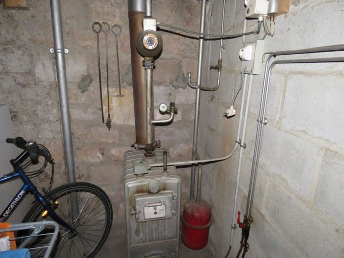 Image No.19-3 Bed Property for sale