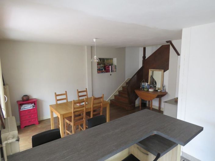 Image No.5-3 Bed Property for sale