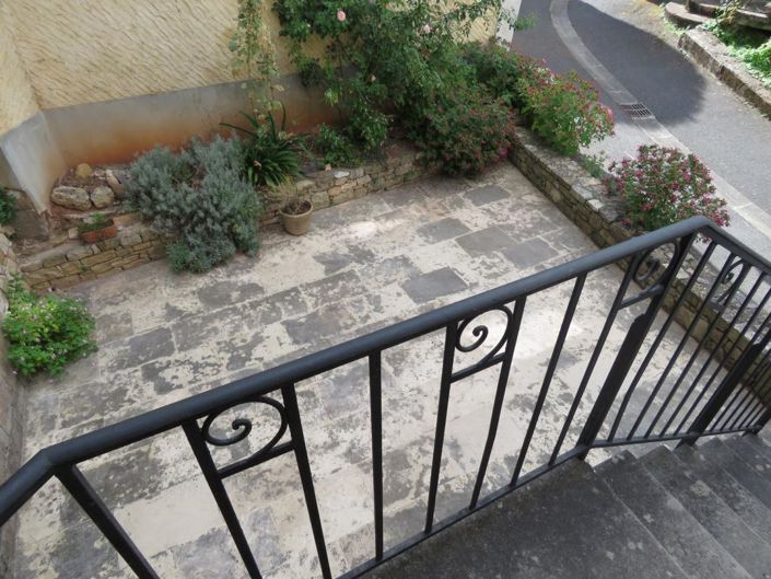 Image No.7-3 Bed Property for sale