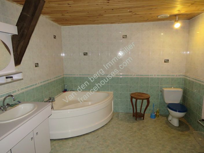 Image No.13-5 Bed Property for sale