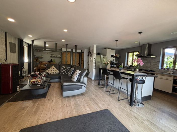 Image No.5-Maison de 2 chambres à vendre à Nanteuil-en-Vallée