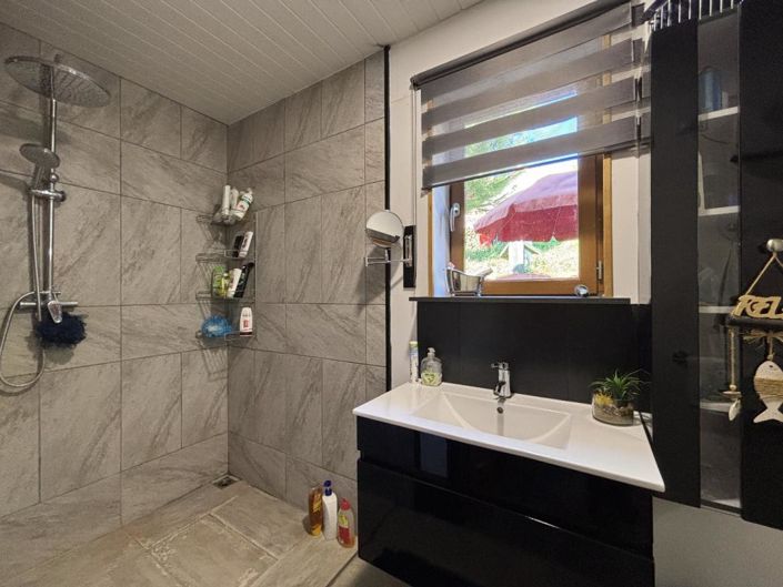 Image No.8-Maison de 2 chambres à vendre à Nanteuil-en-Vallée