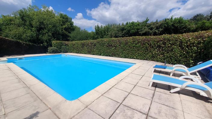 Image No.16-3 Bed Property for sale