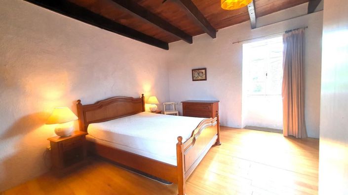 Image No.9-3 Bed Property for sale