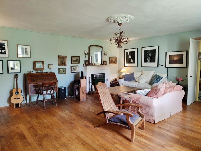 Image No.3-5 Bed Property for sale