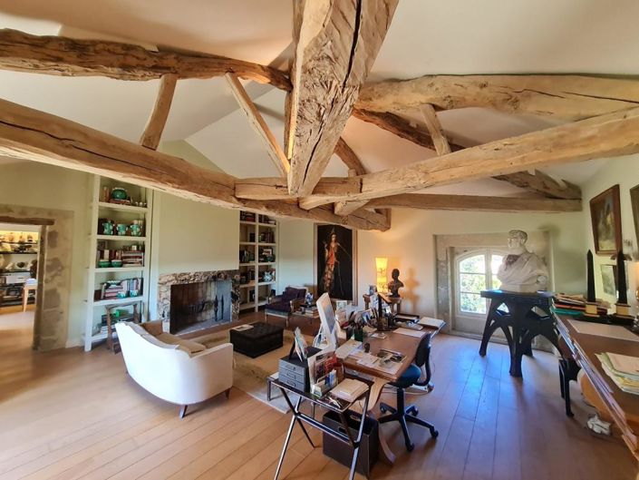 Image No.13-9 Bed House for sale