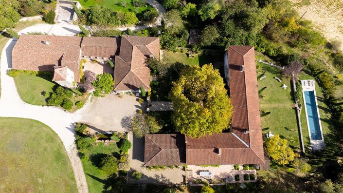 Image No.20-9 Bed House for sale