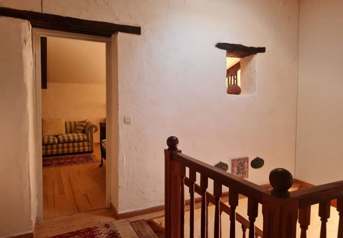 Image No.7-4 Bed Property for sale