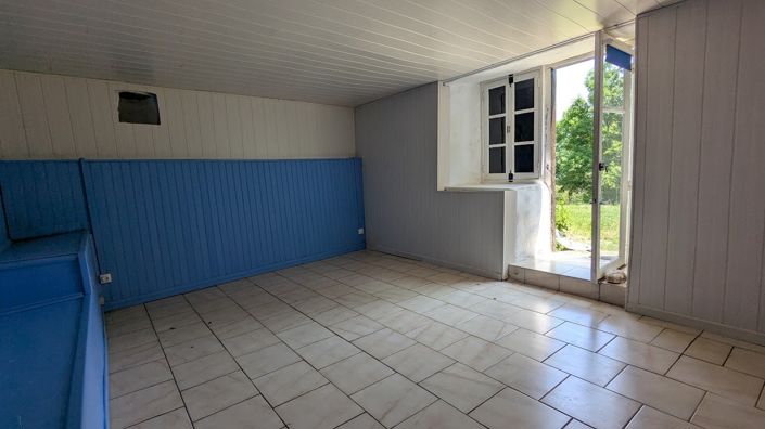 Image No.20-4 Bed Property for sale