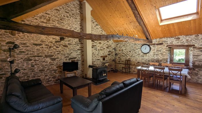 Image No.8-4 Bed Property for sale