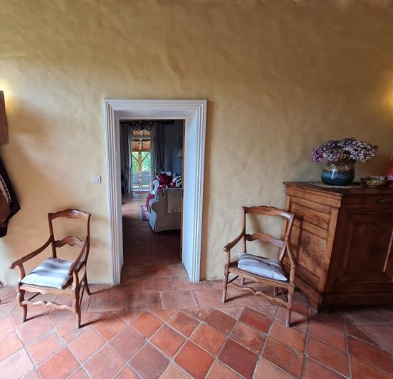 Image No.13-4 Bed House for sale