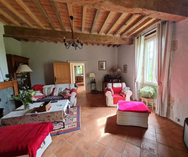 Image No.17-4 Bed House for sale