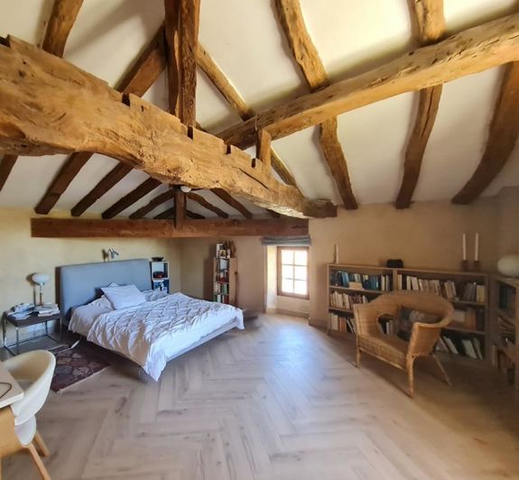 Image No.13-4 Bed House for sale