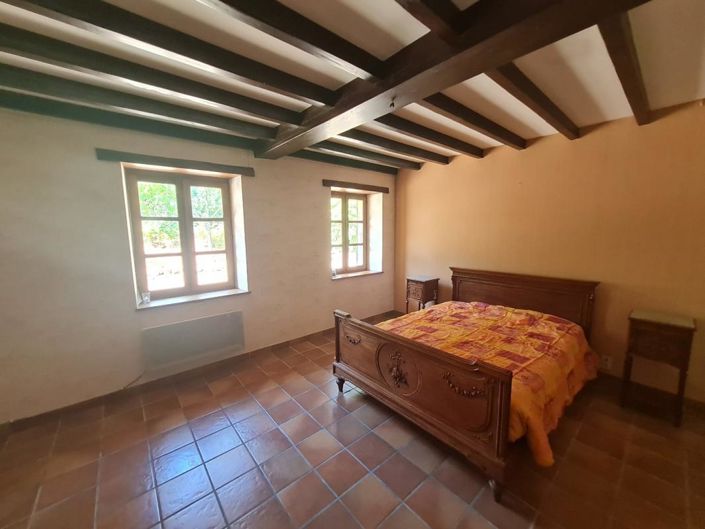 Image No.15-4 Bed House for sale