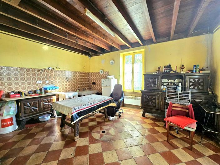 Image No.2-3 Bed Property for sale