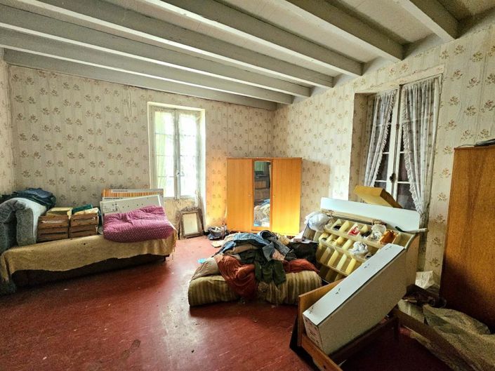 Image No.9-3 Bed Property for sale