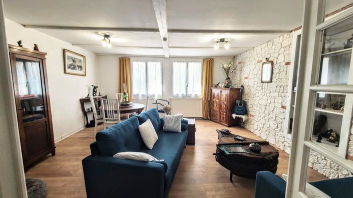 Image No.12-3 Bed House for sale