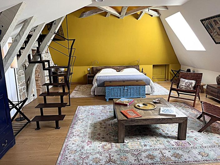 Image No.16-5 Bed Property for sale