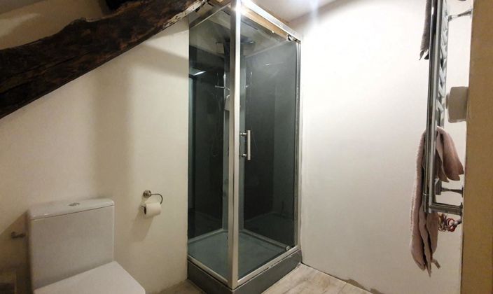 Image No.11-3 Bed Property for sale