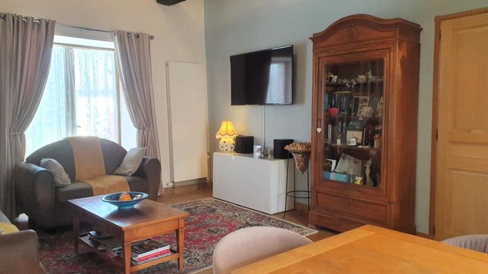 Image No.18-3 Bed Property for sale