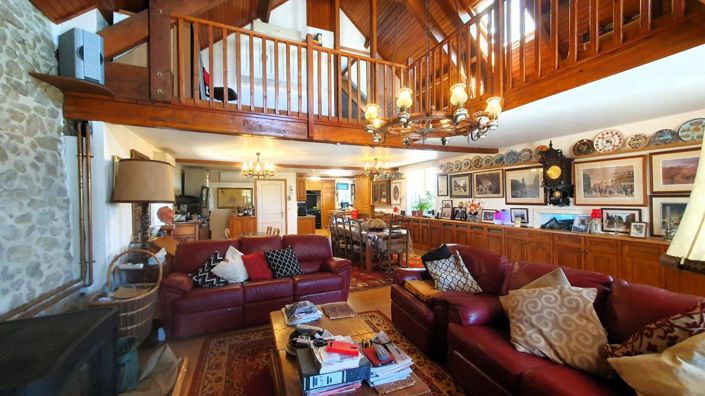 Image No.2-4 Bed Property for sale