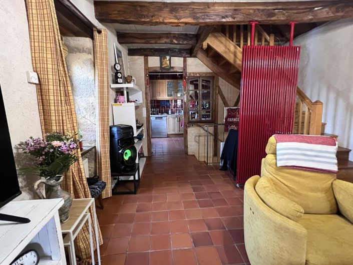 Image No.14-6 Bed House for sale