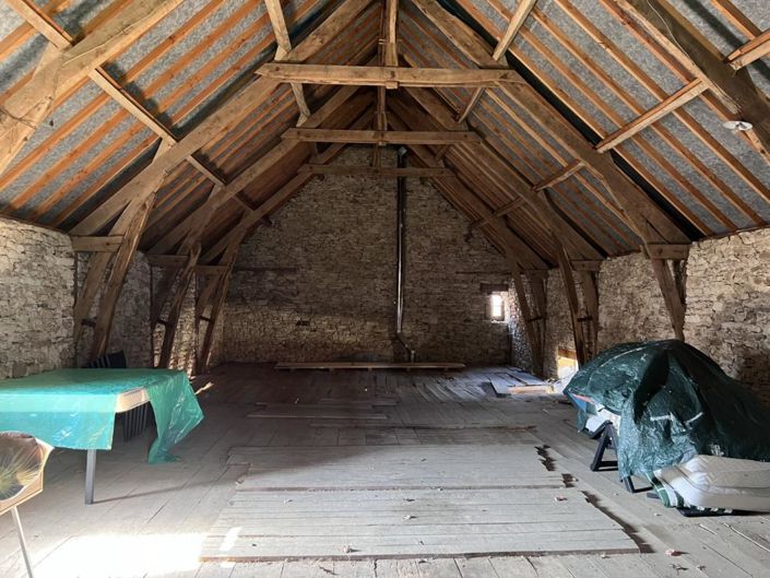 Image No.17-6 Bed House for sale