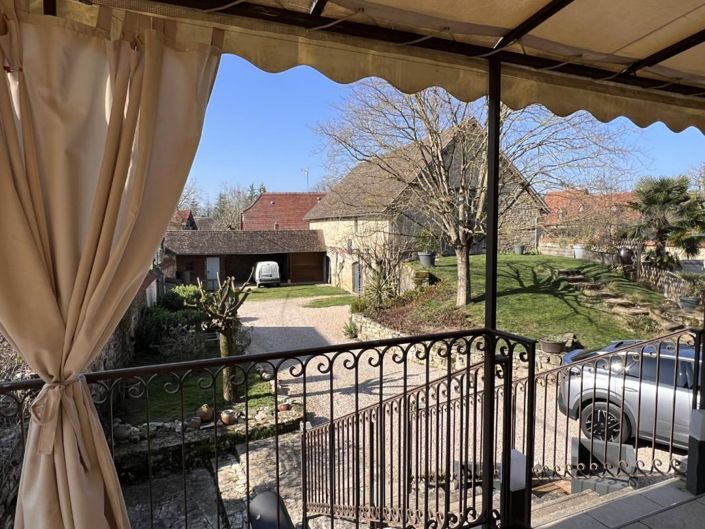 Image No.18-6 Bed House for sale