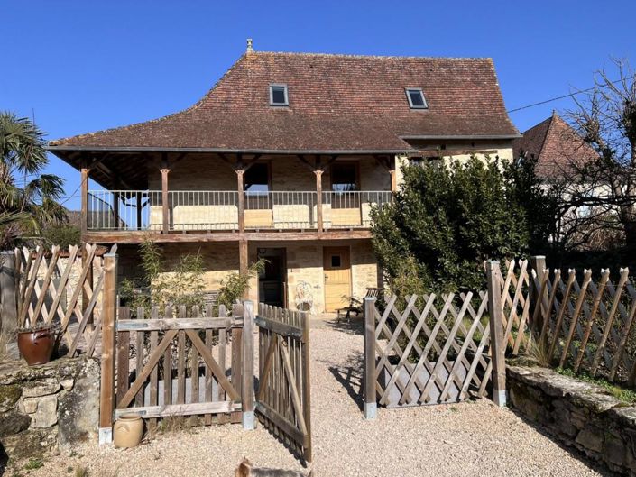 Image No.2-6 Bed House for sale