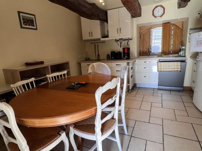 Image No.20-6 Bed House for sale