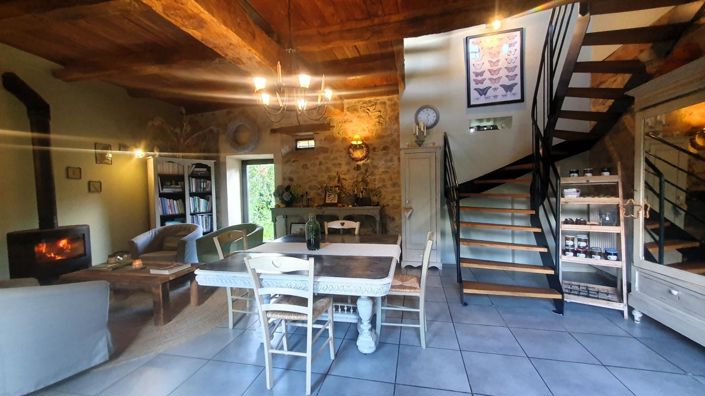 Image No.9-Propriété de 7 chambres à vendre à Aveyron