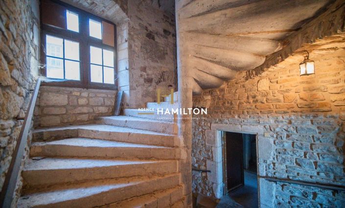 Image No.4-6 Bed Property for sale