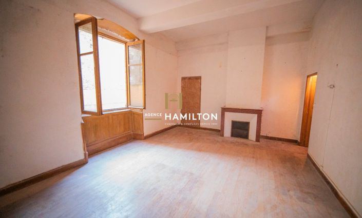 Image No.6-6 Bed Property for sale