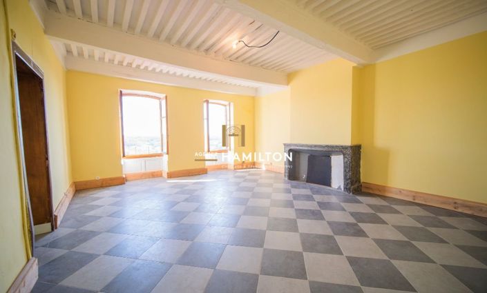 Image No.8-6 Bed Property for sale