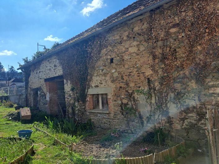 Image No.8-5 Bed Property for sale