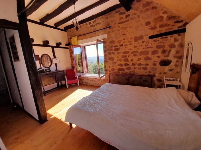 Image No.11-4 Bed Property for sale