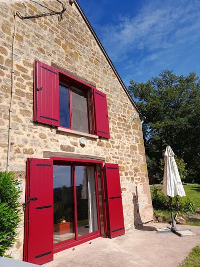 Image No.17-4 Bed Property for sale