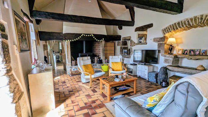 Image No.9-3 Bed Property for sale