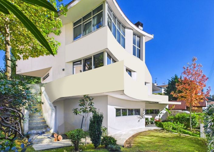 Image No.1-6 Bed House for sale