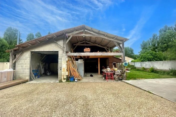 Image No.12-5 Bed House for sale