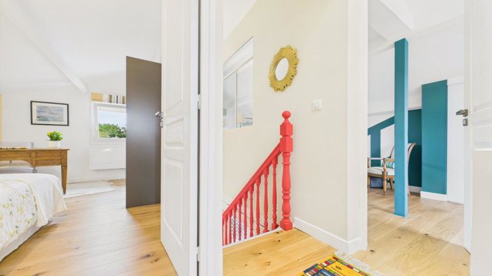 Image No.11-3 Bed House for sale